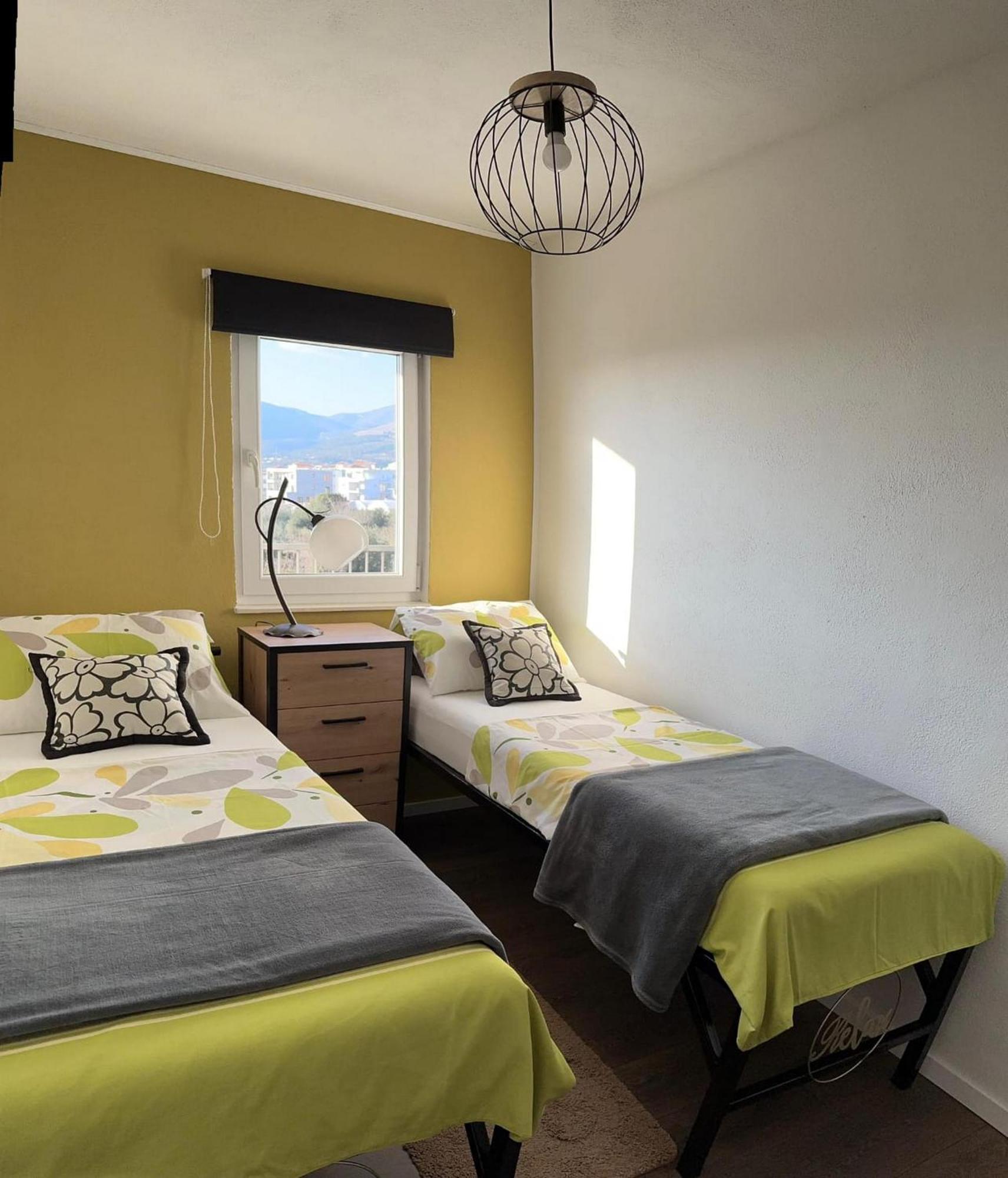 Holiday Home Chester With Heated Pool Kastela Ngoại thất bức ảnh